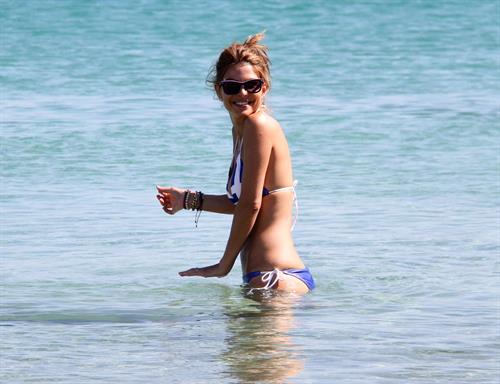 Maria Menounos in a bikini