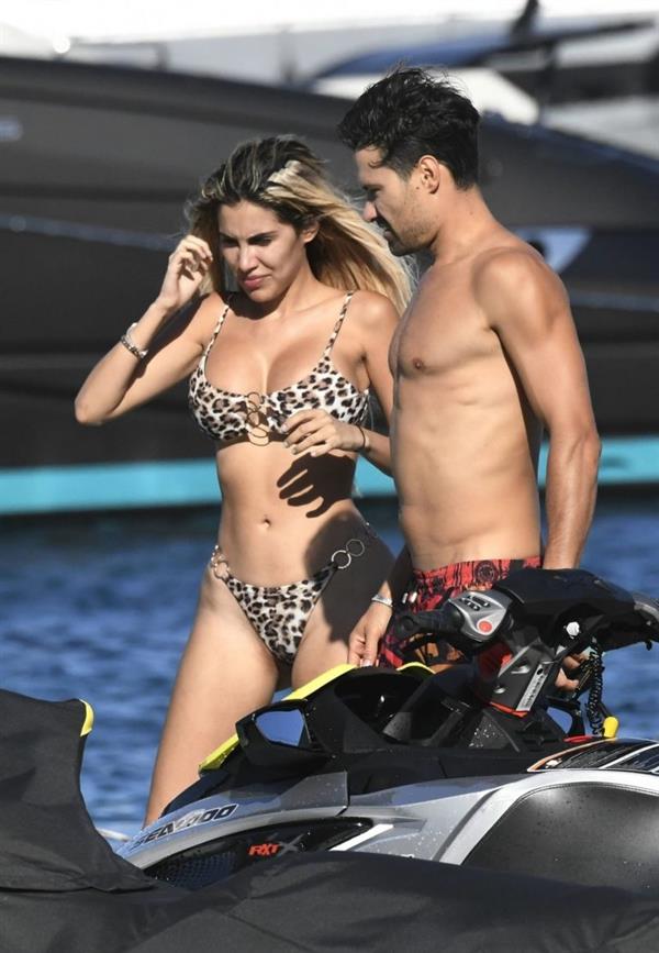 Alexa Dellanos sexy ass in a thong bikini also showing nice cleavage out on the water with her boyfriend Alec Monopoly seen by paparazzi.















