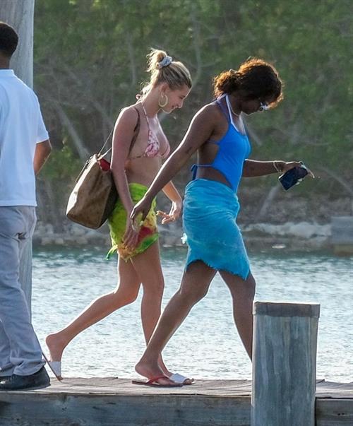 Kendall Jenner Pictures Hailey Bieber, Kendall Jenner and Justine Skye sexy bikini and swimsuit photos seen on a boat drinking for Hailey Bieber's bachelorette party.