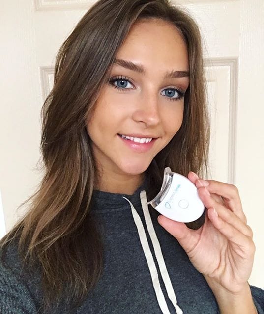 Rachel Cook taking a selfie