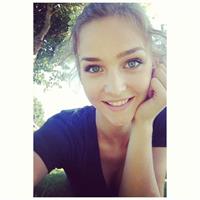 Rachel Cook taking a selfie