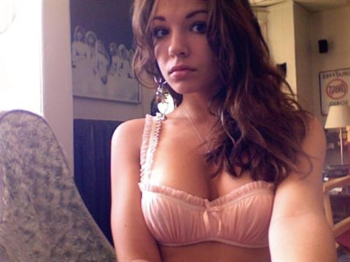 Jessica Ashley in lingerie taking a selfie