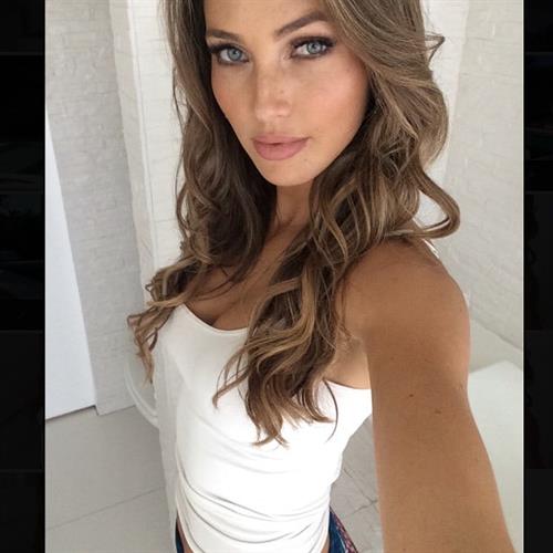 Simone Villas Boas taking a selfie