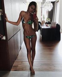 Sandra Kubicka in a bikini taking a selfie