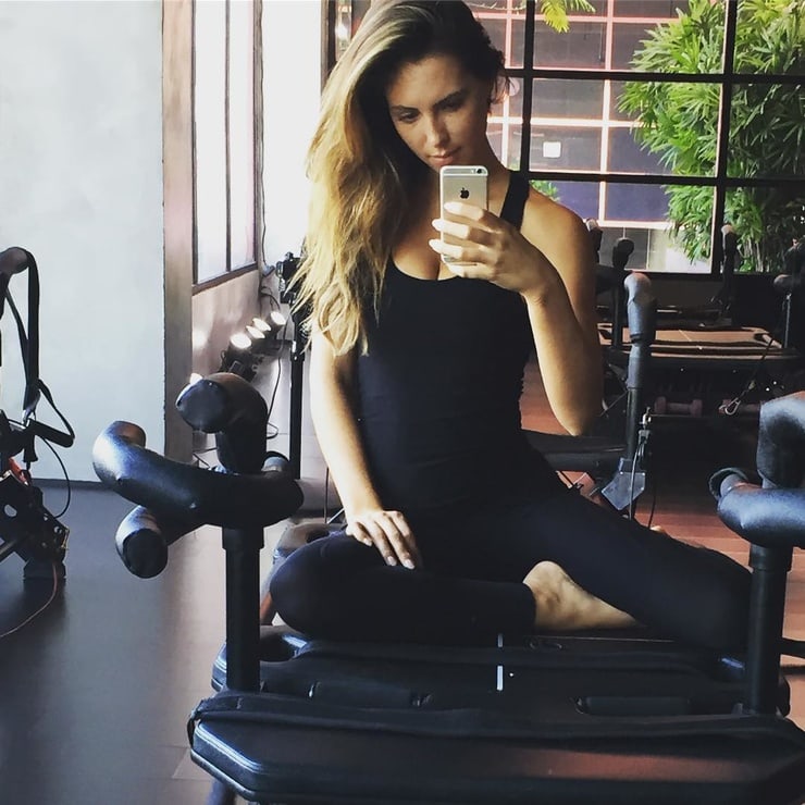 Brittny Ward taking a selfie