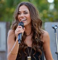 Jana Kramer