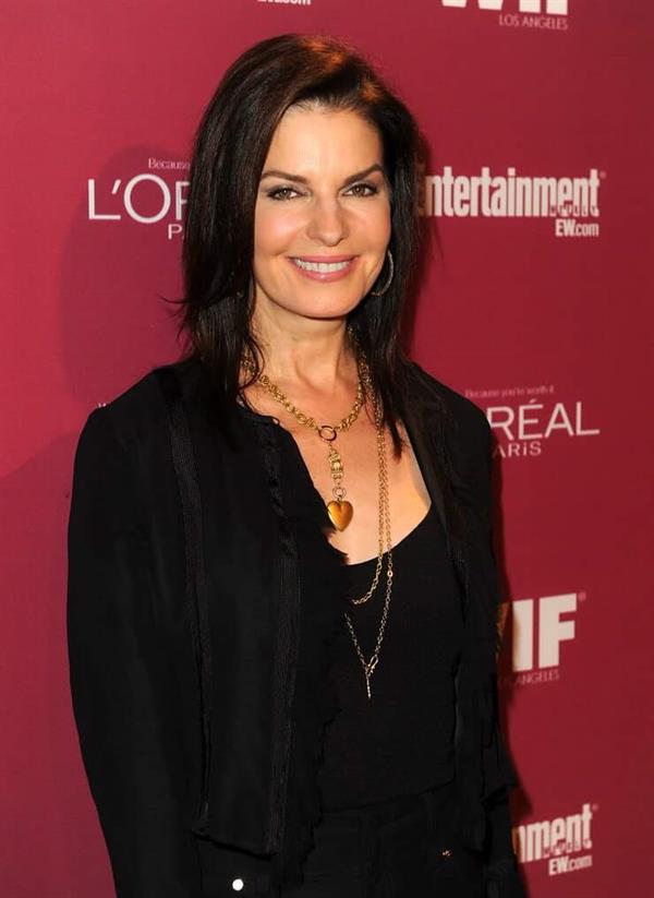 Sela Ward