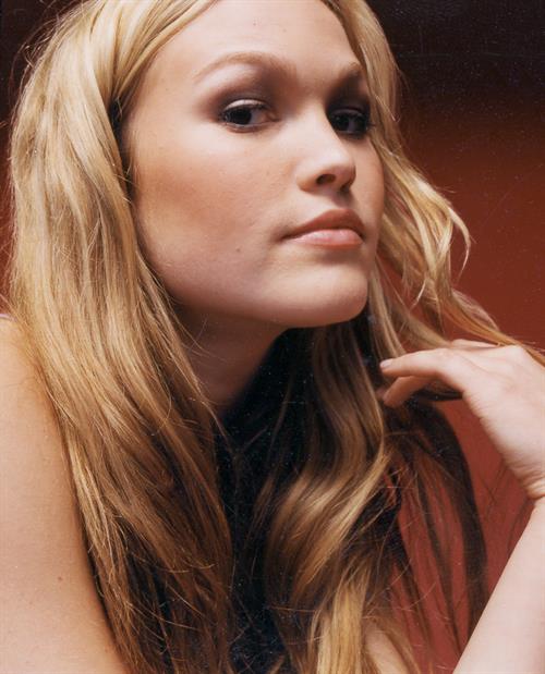 Julia Stiles