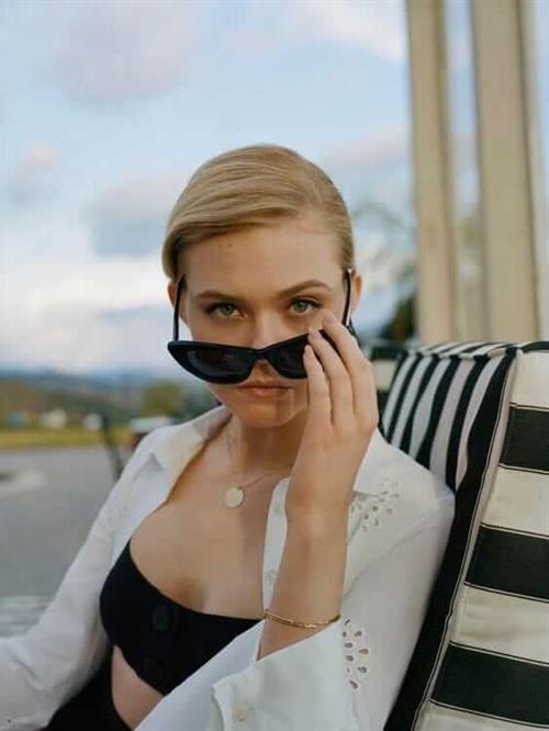 Elle Fanning