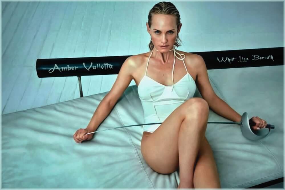 Amber Valletta