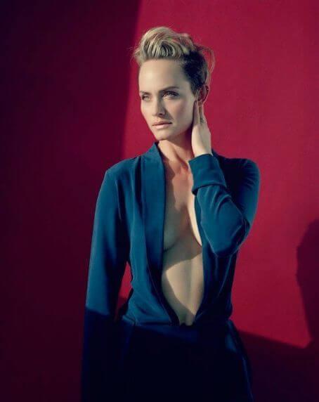 Amber Valletta