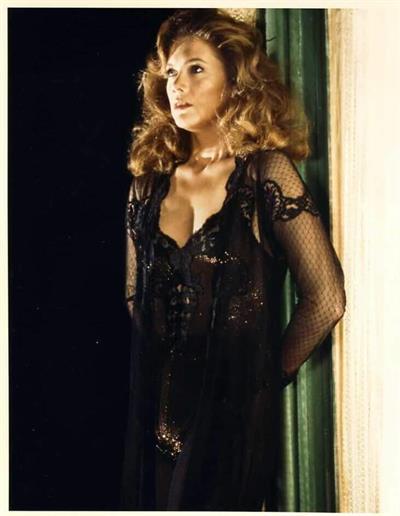 Kathleen Turner