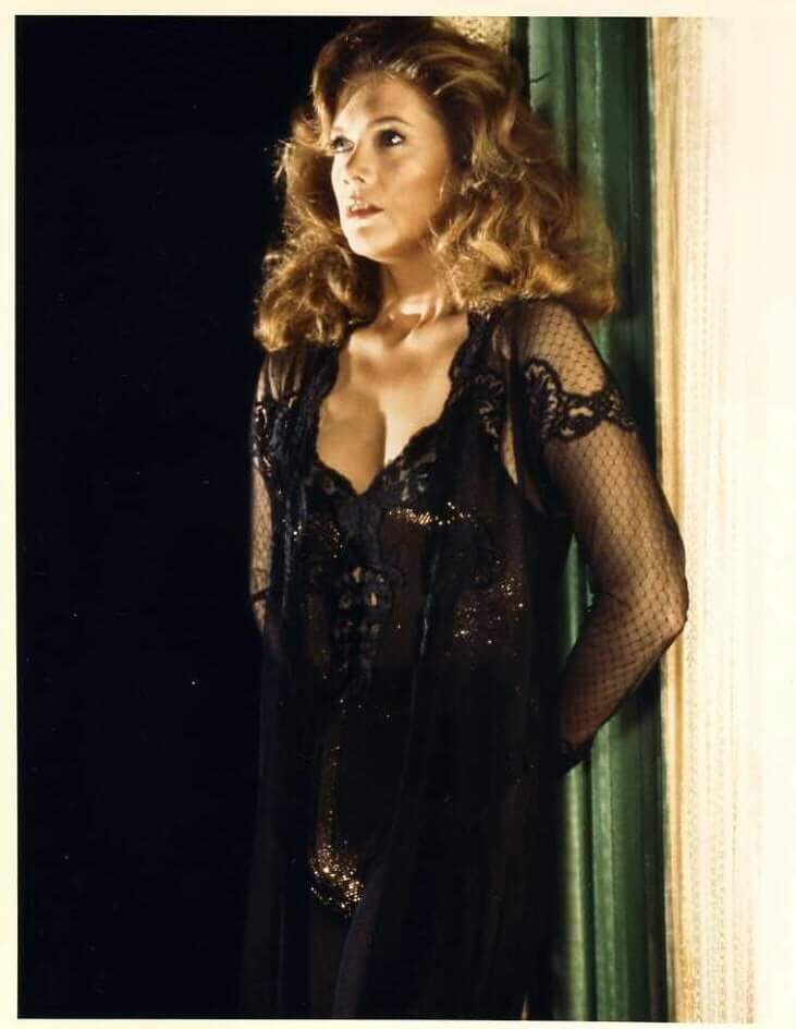 Kathleen Turner