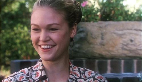 Julia Stiles