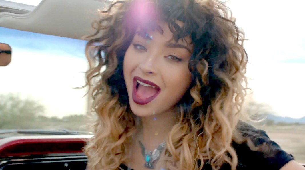 Ella Eyre