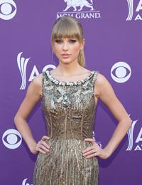 Taylor Swift 48th Annual Academy of Country Music Awards in Las Vegas 4/7/13 