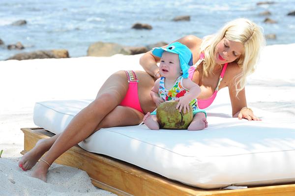 Tori Spelling Celebrates her birthday with family at the St Regis Punta Mita Resort in Mexico (May 20, 2013) 