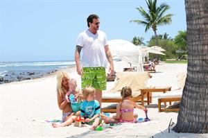 Tori Spelling Celebrates her birthday with family at the St Regis Punta Mita Resort in Mexico (May 20, 2013) 