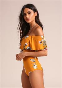 Sophia Miacova Pictures Sophia Miacova