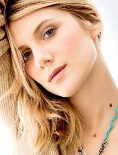 Mélanie Laurent