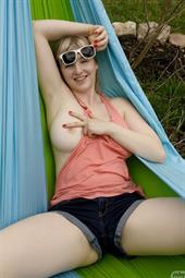 Vicky Chandler in Pantyhose