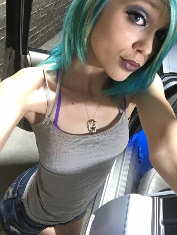 Pandaboo taking a selfie