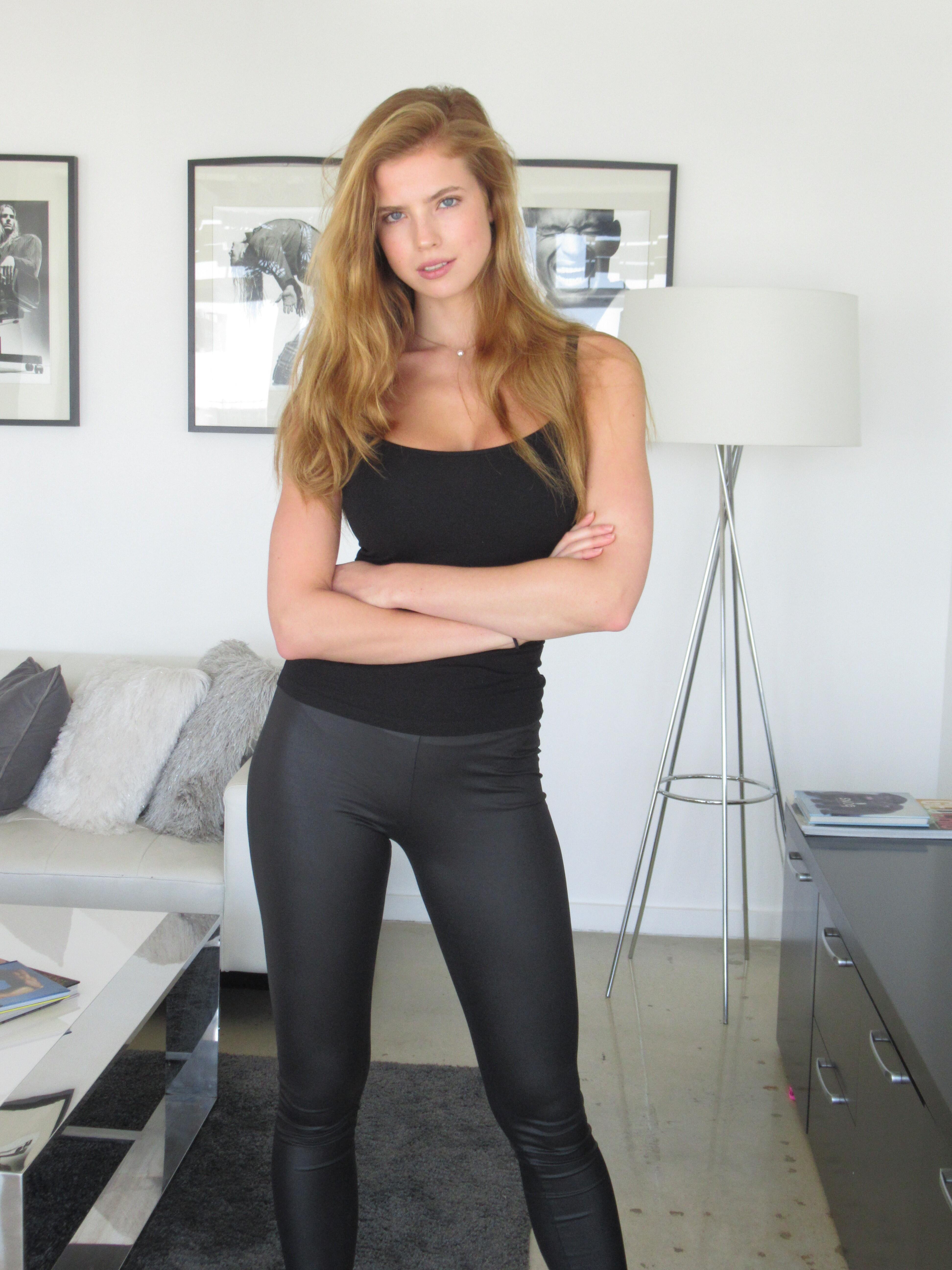 Emily Deyt-Aysage - Digitals