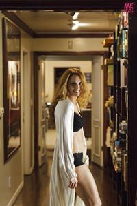 Amanda Righetti in lingerie