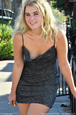 Isabelle Nude Pictures Penetrate Me In Both