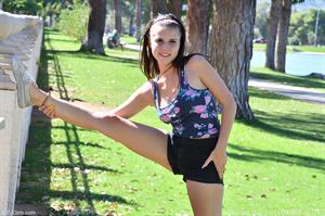 Desiree Nude Pictures Ex Cheerleader