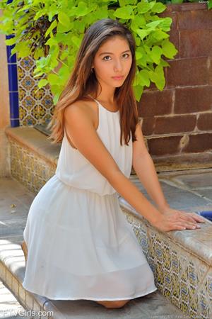 Melody-IV Nude Pictures Girl Gone Shopping