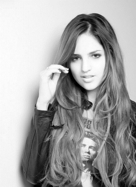 Eiza Gonzalez