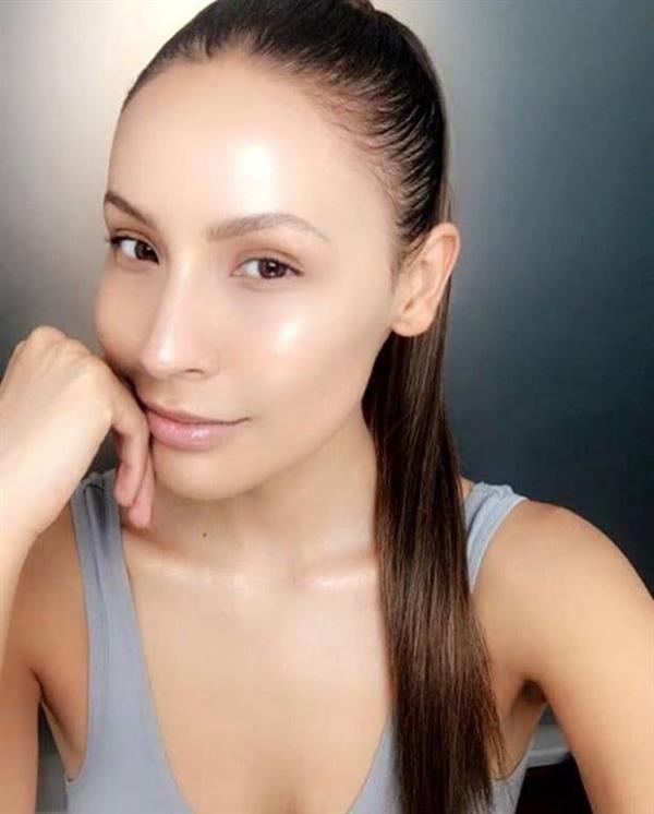 Desi Perkins