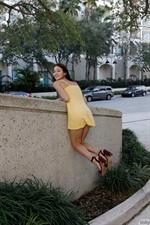 Carmen Rae Flashing Tits