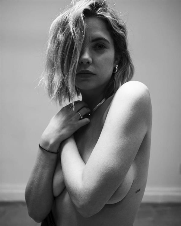 Ashley Benson topless boobs on display in a couple new photos one from behind showing her back and the other with her arms covering her nude tits.