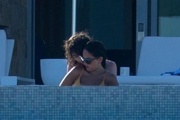 Timothee Chalamet and Eiza Gonzalez caught by paparazzi fucking in their private pool on vacation in Cabo.