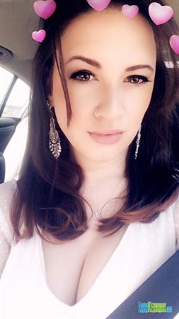 Lana Kendrick Nude Pictures Lana Kendrick Selfie Shoots With Her Sexy Ass and Big Boobs