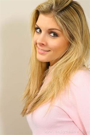 Naomi K Nude Pictures The beautiful Naomi takes a shower after getting home from a day at the office.