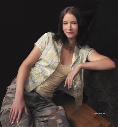 Chyler Leigh