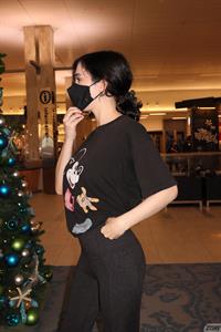 Giulia Wylde Flashing her Boobs