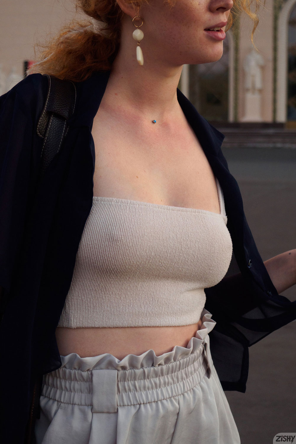 Arina Bik Flashing her Boobs