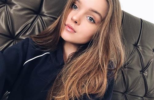 Anna Zak