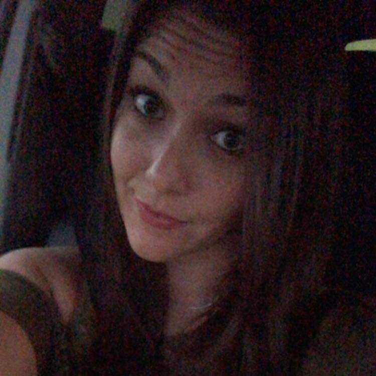 Lila taking a selfie