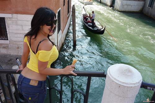 Denise Milani Snapshots - Venice_Europe