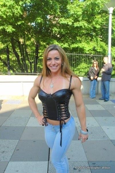 Juliana Malacarne Pictures Juliana Malacarne