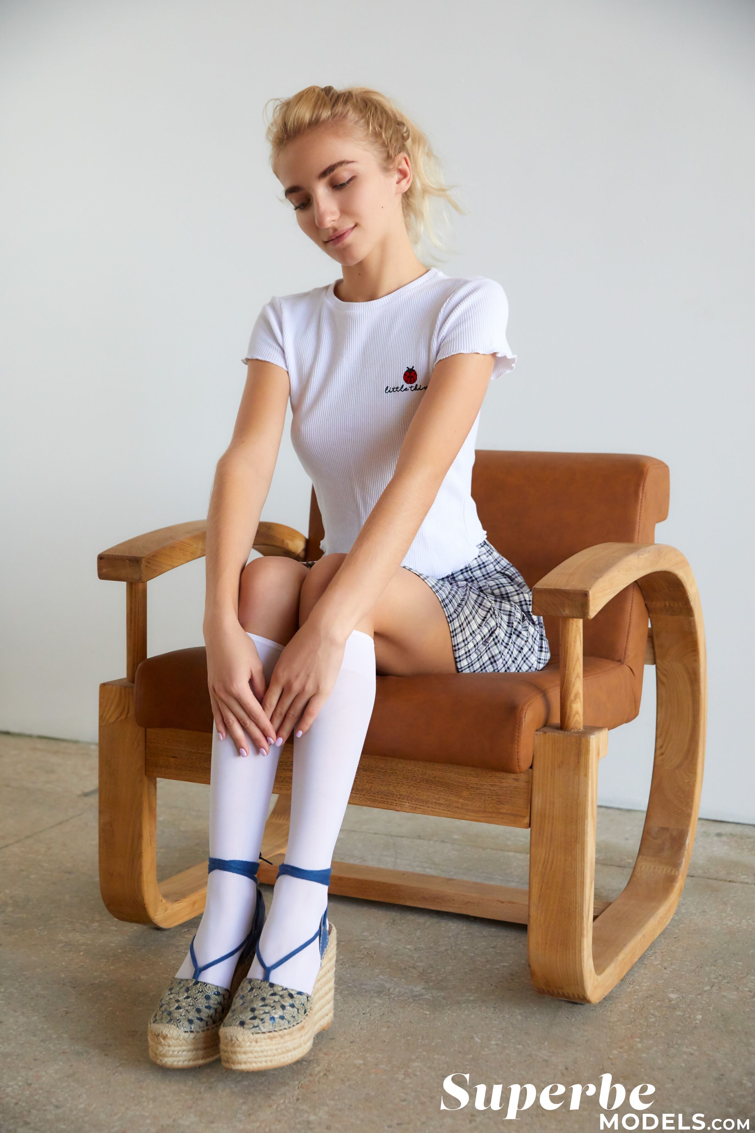 Meet Bella with Bella Luz - See Her Videos, Galleries and Selfie Videos at SuperBeModels