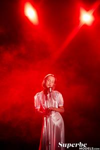 Stay with Hannah Ray - See Her Videos, Galleries and Selfie Videos at SuperBeModels