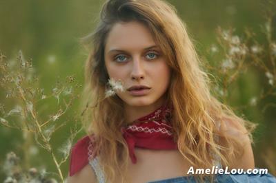 Wild West with Amelie Lou - See Her Videos, Galleries and Selfie Videos at SuperBeModels