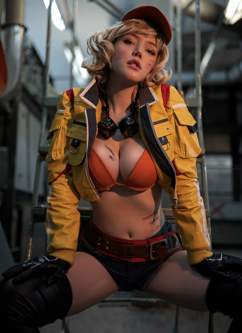 Lada Lyumos in lingerie