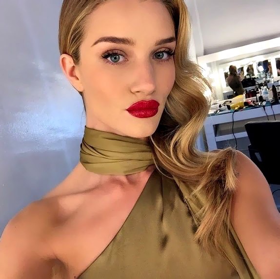 Rosie Huntington-Whiteley